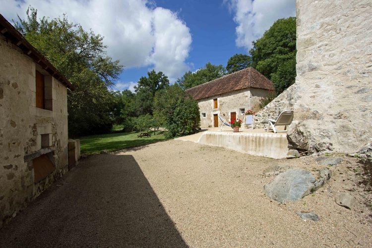 Vila Le Moulin Du Cluzeau Thollet Exteriér fotografie